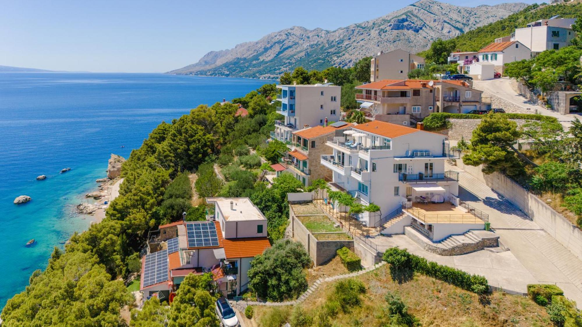 Seaview Apartments Nives Brela Dış mekan fotoğraf